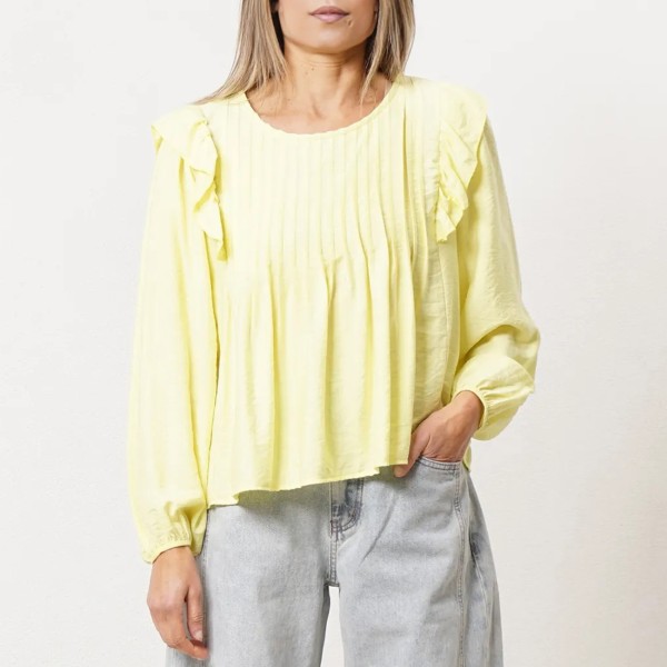 Crepe blouse with ruffles
