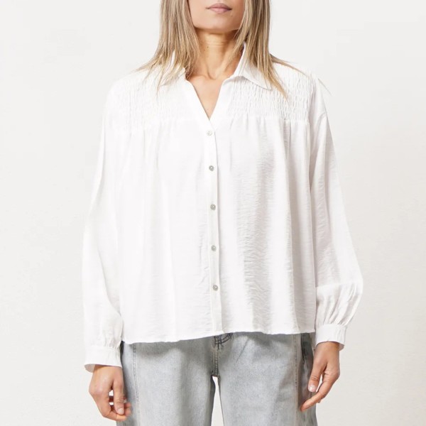 Crepe blouse with gathers