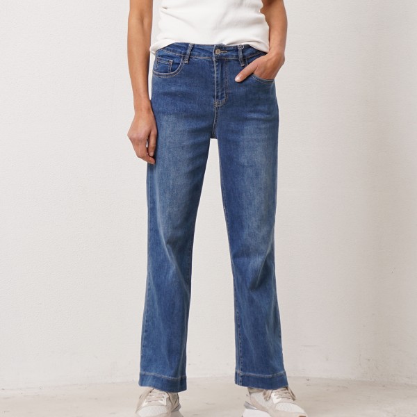 Wide-leg jeans with elastane