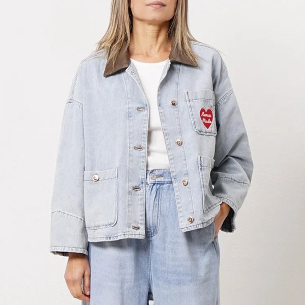 Vintage denim jacket with appliqués (premium)