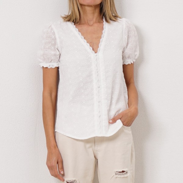 blouse in English embroidery