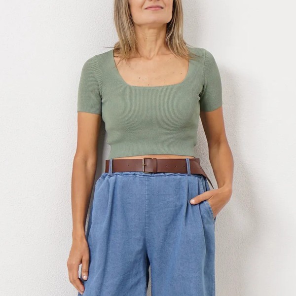 ribbed knit top