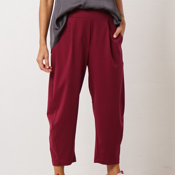 Balloon pants in Ponto Roma