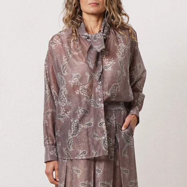 Blouse with bow and lyocell