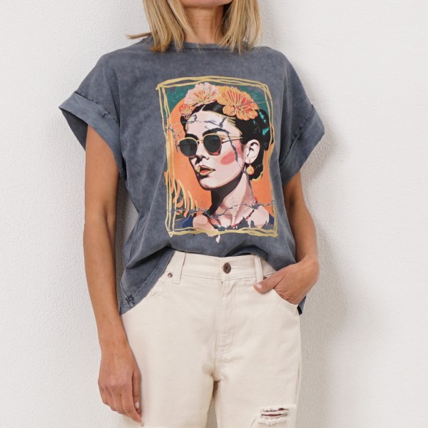vintage t shirt with print