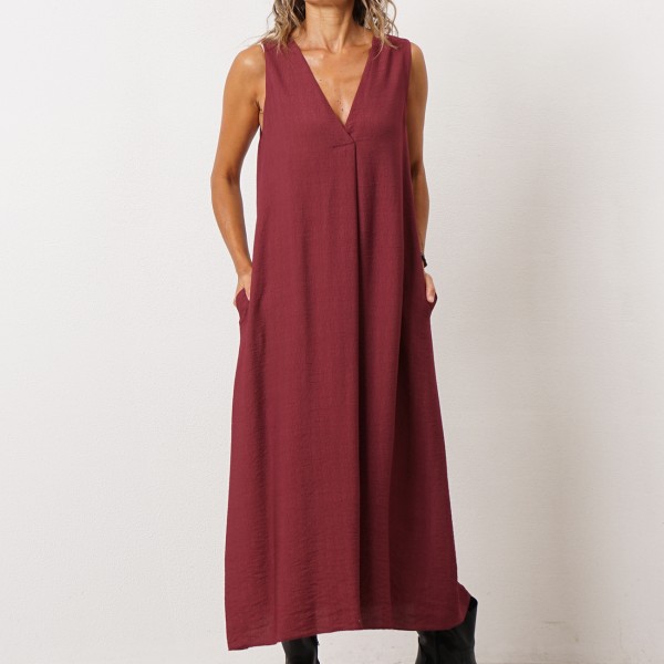 Crepe dress with pleats