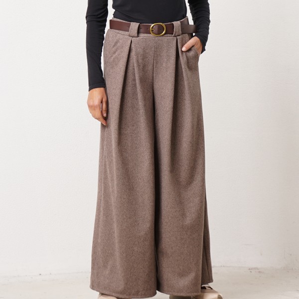 Elephant leg pants in tweed fabric