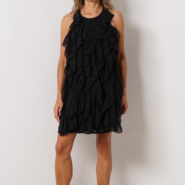 vestido em crepe c/ folhos