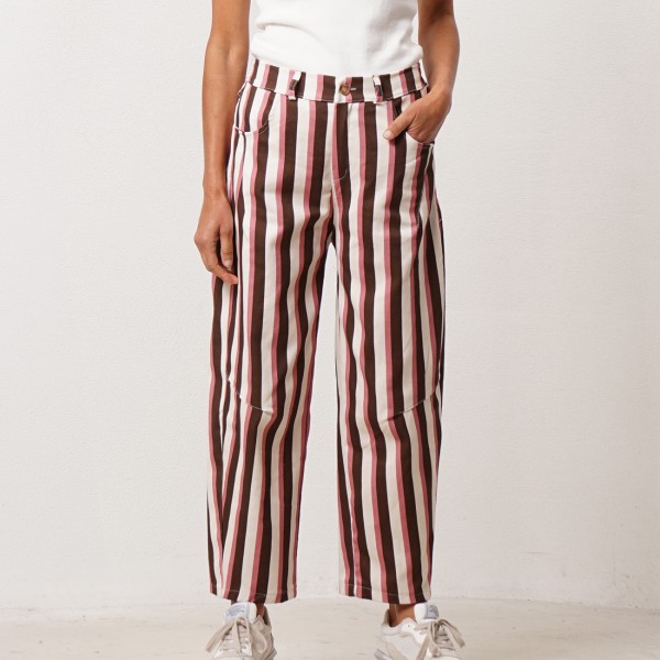 calça de balão c/ riscas em sarjão