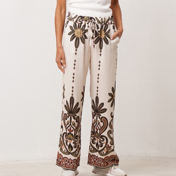 pantalonas estampadas em crepe