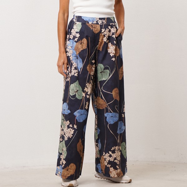 pantalonas em popelina estampadas
