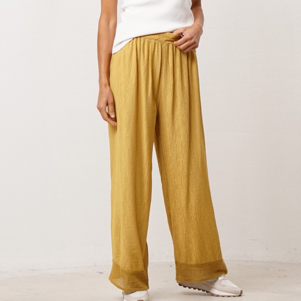 pantalonas em crepe bambu c/ aplicação