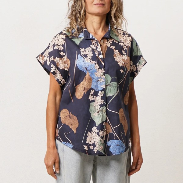 blusa em popelina estampada