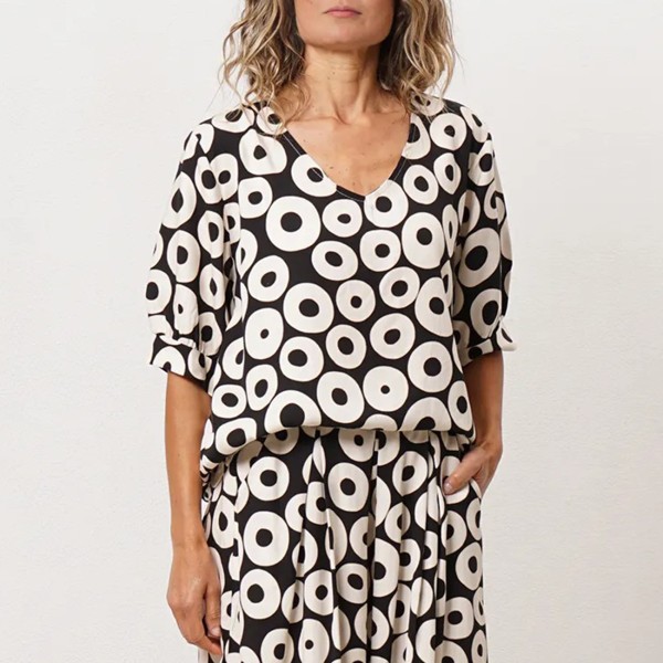 blusa de bico em tencel