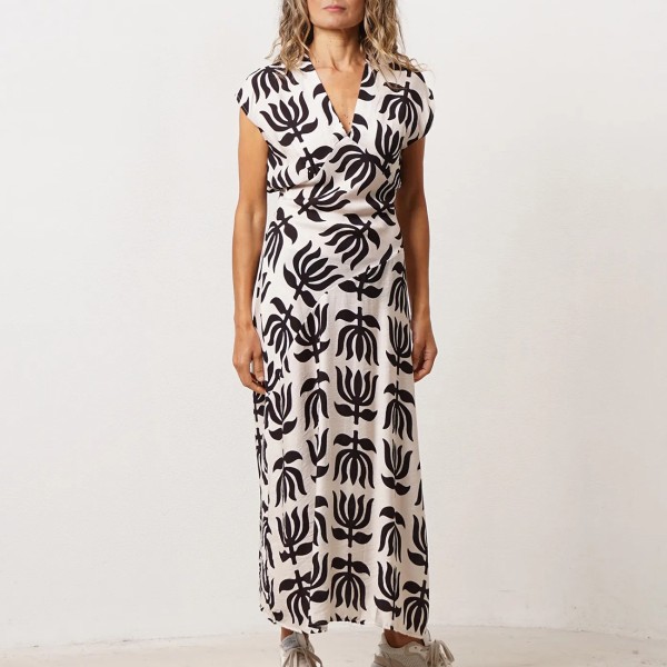 vestido em crepe estampado c/ ajuste na cintura