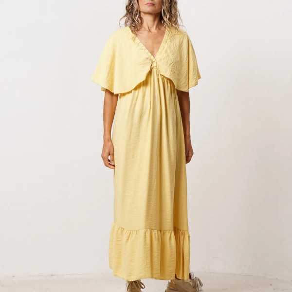 vestido em crepe c/ mangas mariposa