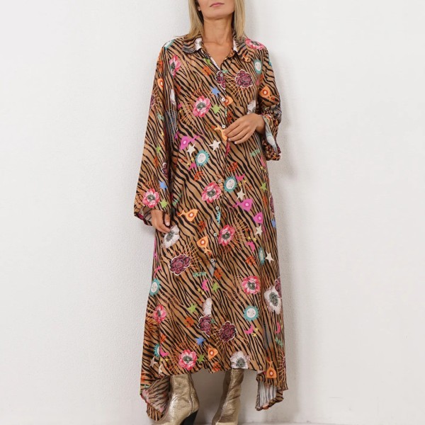 vestido camiseiro acetinado evasê