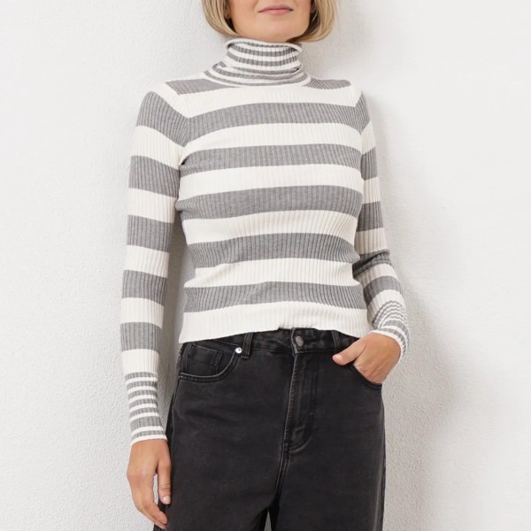 camisola de barras c/ gola alta em tricôt