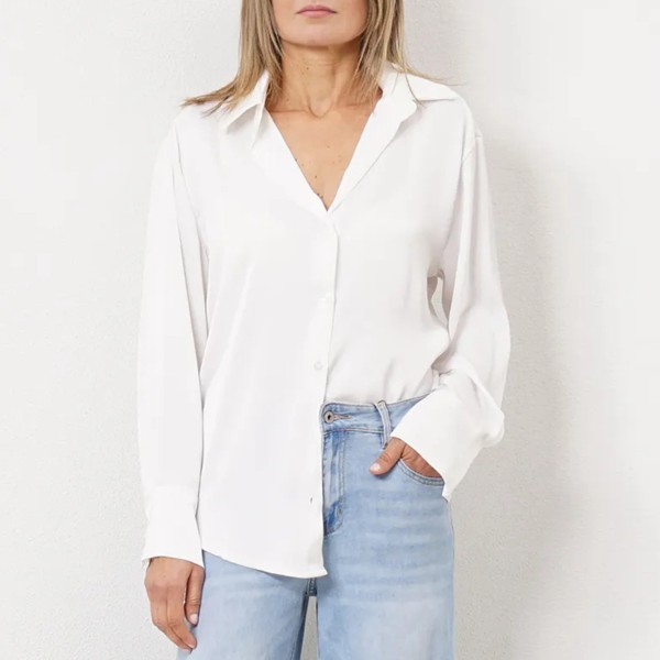 blusa acetinada
