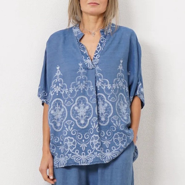 blusa estampada a laser