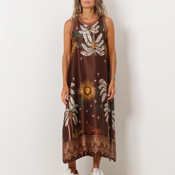 vestido evasé acetinado