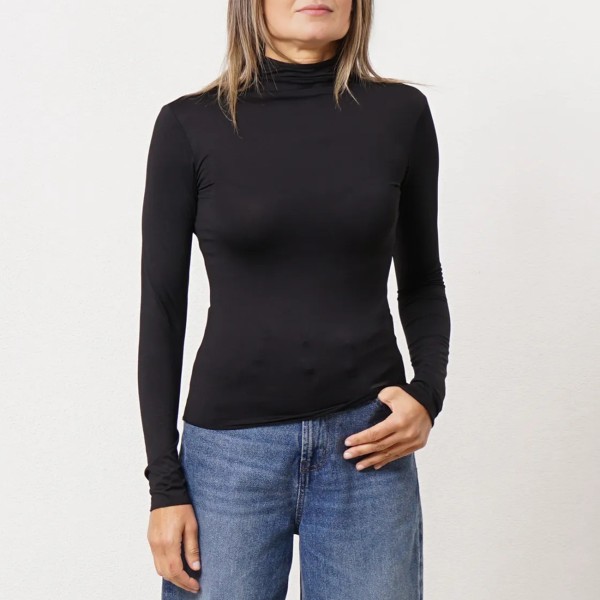 camisola meia gola mousse