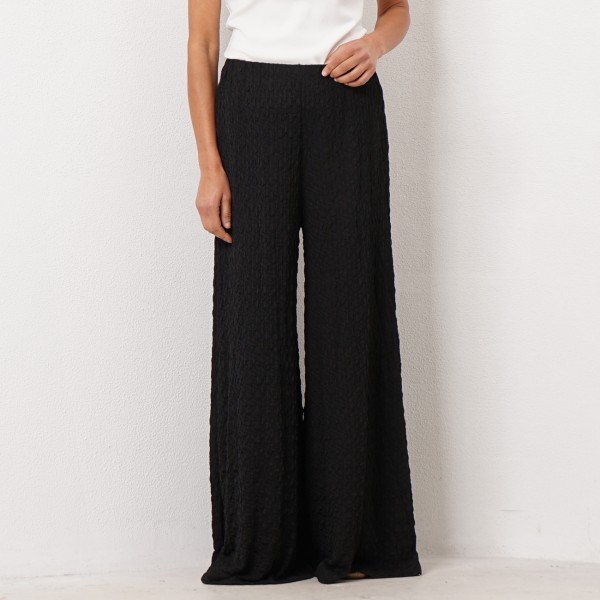 pantalonas enrugadas