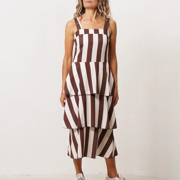 vestido em viscose c/ folhos