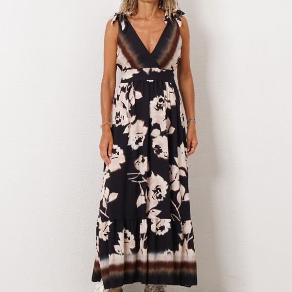 vestido em crepe estampado