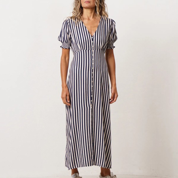 vestido em crepe c/ botões