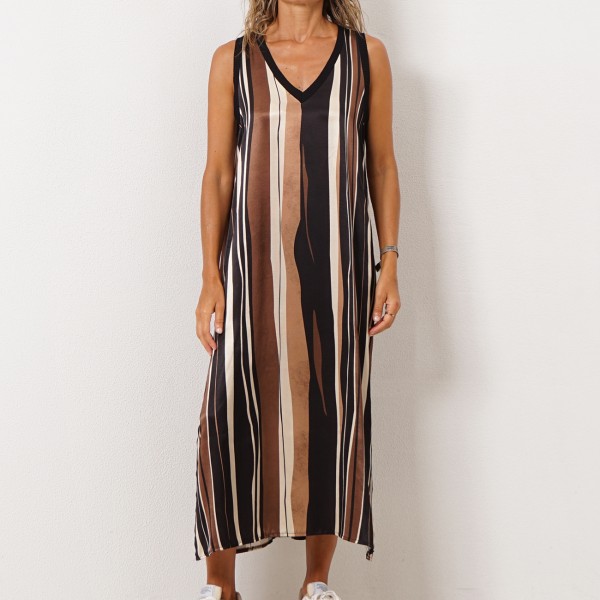 vestido evasé acetinado