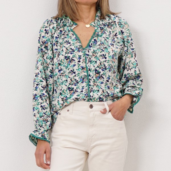 blusa de flores c/ renda e folhos