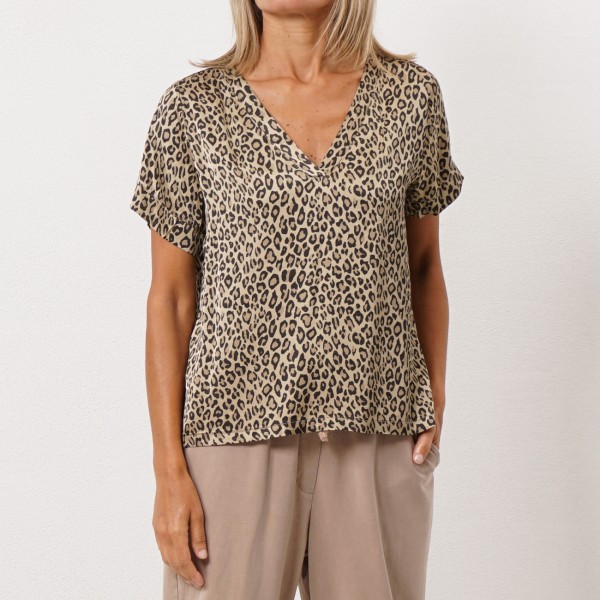 tshirt acetinada (rayon + viscose)