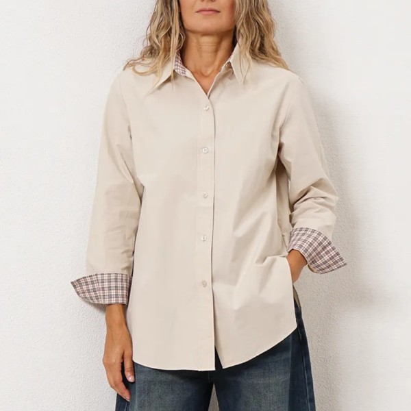 blusa em popelina c/ aplicações de tecido (xadrez)