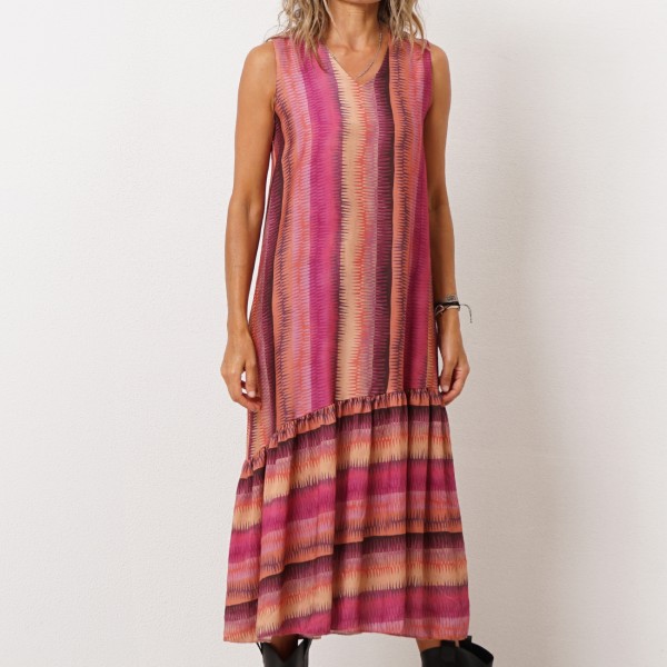 vestido evasé em crepe