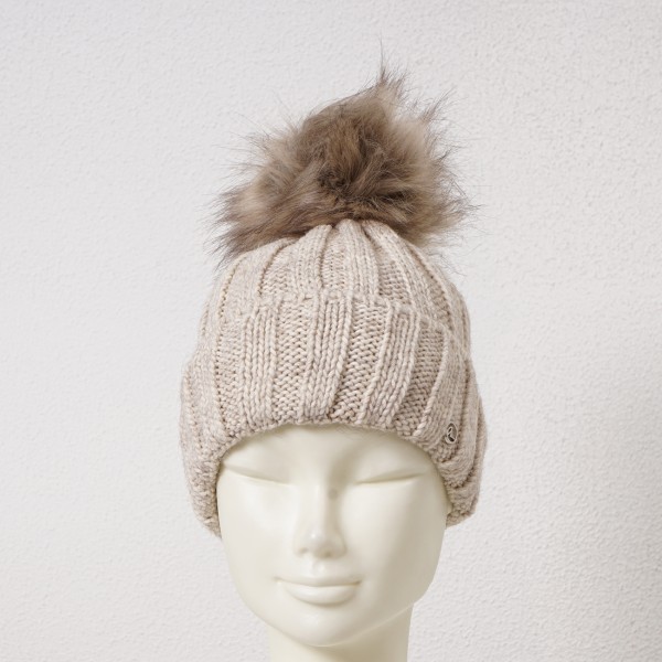 gorro em tricôt c/ pompom natural