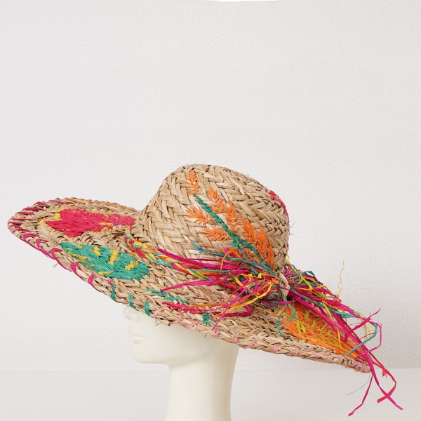 chapéu de palhinha c/ bordado e aplicações
