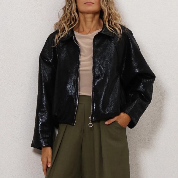 bomber em ecopele falso liso (animal print)