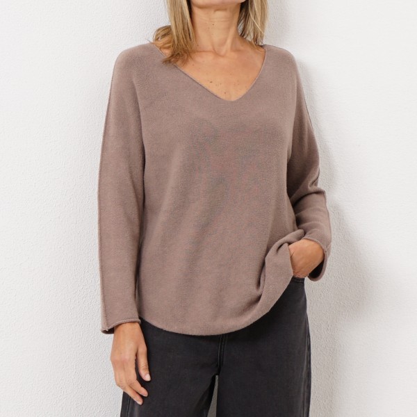 camisola decote em bico em tricôt (s/ costuras)