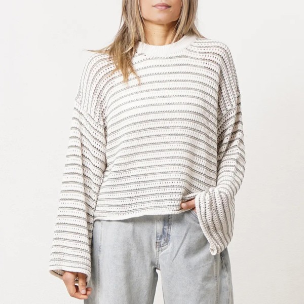 camisola em tricôt jacquard c/ manga boca de sino