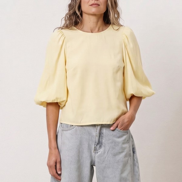 blusa em viscose mangas balão