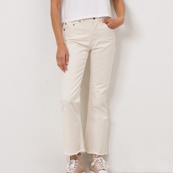 calça de ganga à boca de sino c/ elastano s/ bainha