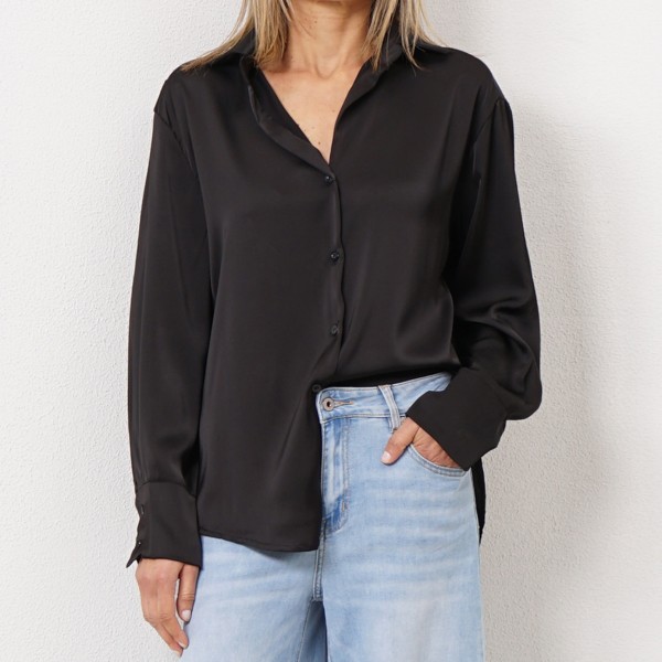 blusa acetinada