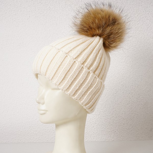 gorro canelado c/ caxemira C/ pompom natural