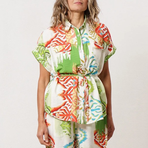 blusa em crepe estampada