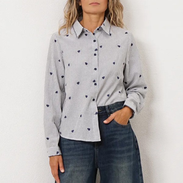 blusa de riscas bordada 
