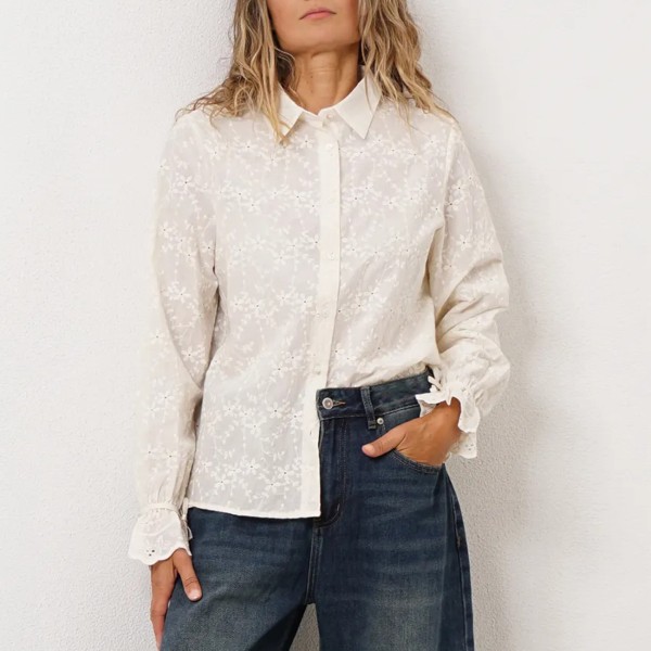 blusa bordada c/ punhos franzidos