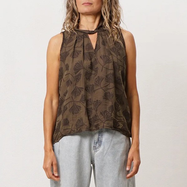 blusa em crepe falso liso