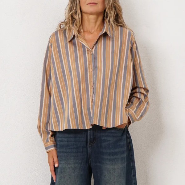 blusa de riscas em godés