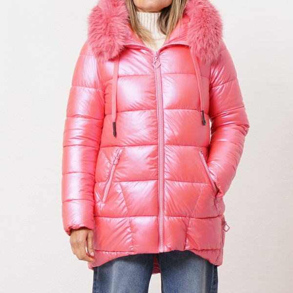 parka acolchoada c/ capuz (pelo removível)